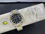 Rolex Sky Dweller 42 Yellow Rolesor Black Dial Oyster M336933 0003 Men's Watch - Image 6