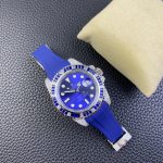 Rolex Submariner 116610 Diamond Case Blue Dial 40MM Men's Watch - Image 6