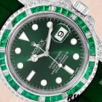 Rolex Submariner 116610 Green Dial Rubber strap 40mm Mens Replica Watch - Image 3