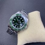 Rolex Submariner Date 116610LV Stainless Steel Oyster 40MM Green Dial Mens Replica Watch - Image 7