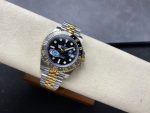 Rolex GMT Master II Black Dial Steel 18kt Yellow Gold 126713GRNR 0001 Men's Watch - Image 7