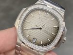 Replica Patek Philippe Nautilus 7118 1200A 011 Stainless Steel 40mm Mens Watch - Image 4