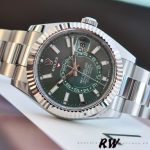Rolex Sky-Dweller 336934 Fluted Bezel Green Dial 42MM Mens Replica Watch - Image 14