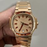 Patek Philippe Nautilus Ladies Rose Gold Gemset Bezel 7118 1300R 001 - Image 3