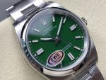 Rolex Oyster Perpetual 36mm 126000 Green Dial - Image 4