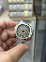 Patek Philippe Ladies Nautilus Blue Dial and Grey Dial 7118 1A 001 35.2mm - Image 23