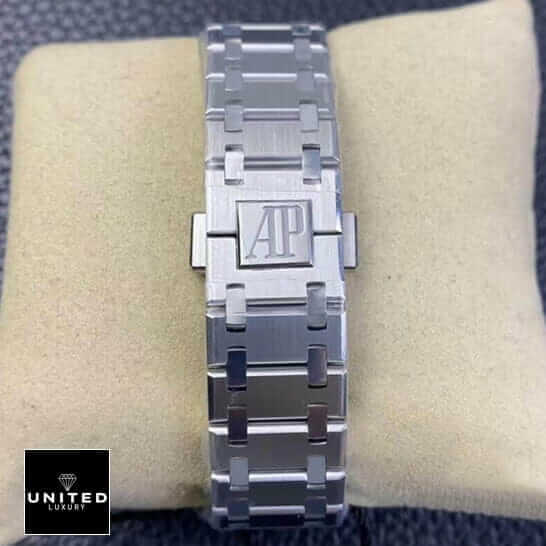 Audemars Piguet Royal Oak "Jumbo" Extra-Thin 16202ST "Blue Dial" Masterpiece Replica ap extra thin blue dial 5 Audemars Piguet Royal Oak "Jumbo" Extra-Thin 16202ST "Blue Dial" Masterpiece Replica ap extra thin blue dial 5