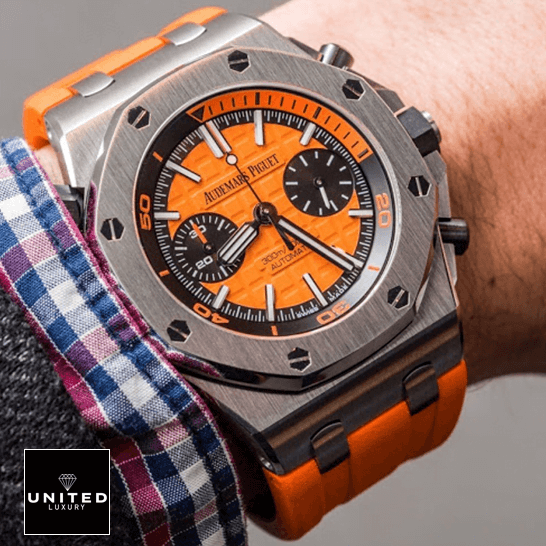 Audemars Piguet Royal Oak Offshore 26703ST.OO.A070CA.01 Supreme Replica Edition audemars piguet royal oak offshore 26703ST.OO .A070CA.01 replica wrist Audemars Piguet Royal Oak 26703 Orange Dial Replica on the man wrist