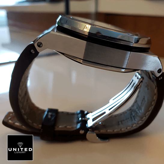 Audemars Piguet Royal Oak Offshore 26170ST.OO.D091CR.01 "Safari" Precision Clone audemars piguet royal oak offshore safari 26170ST.OO .D091CR.01 replica leftside Audemars Piguet Royal Oak Stel Case Leather Black Bracelet Replica side view