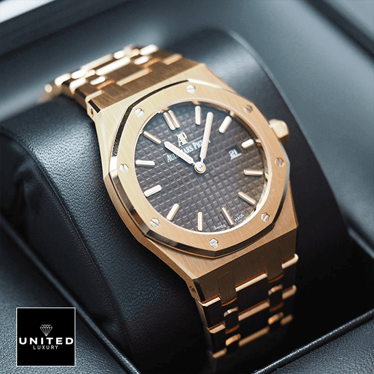 Ap Quartz Replica Audemars Piguet Royal Oak Brown Dial 67650OR.OO_.1261OR.01 Replica in the box