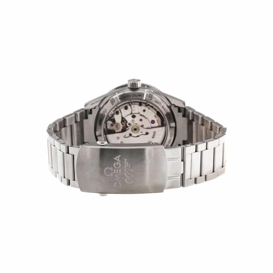 omega-seamaster-300-spectre-stainless-steel-233-32-41-21-01-001-replica3 Omega Seamaster 233.32.41.21.01.001 “Spectre” Limited Edition Near Original Replica - Image 1