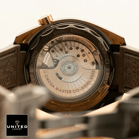 Omega Seamaster Diver Ceramic 215.62.40.20.13.001 Ultra Accurate Clone Omega Seamaster 215.62.40.20.13.001 Co Axıal 8800 Replica upside view