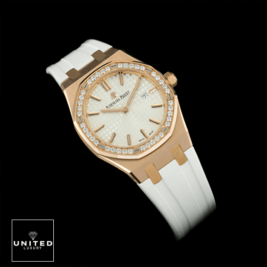 Audemars Piguet Royal Oak 67540OK.ZZ.D010CA.01 True Replica 1:1 unitedluxury lady watch 1 Audemars Piguet Gold Case Diamond Bezel Replica black background